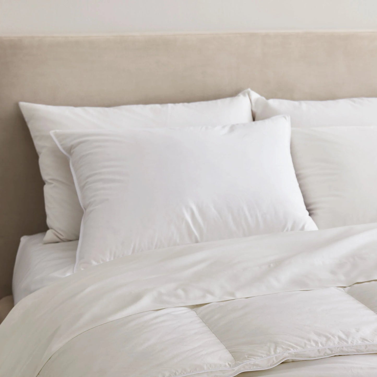 Luxury Feather Down Pillow - Kottá